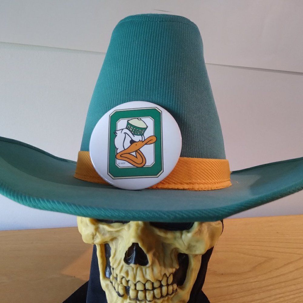 Vintage Oregon Ducks Cowboy Hat With Button